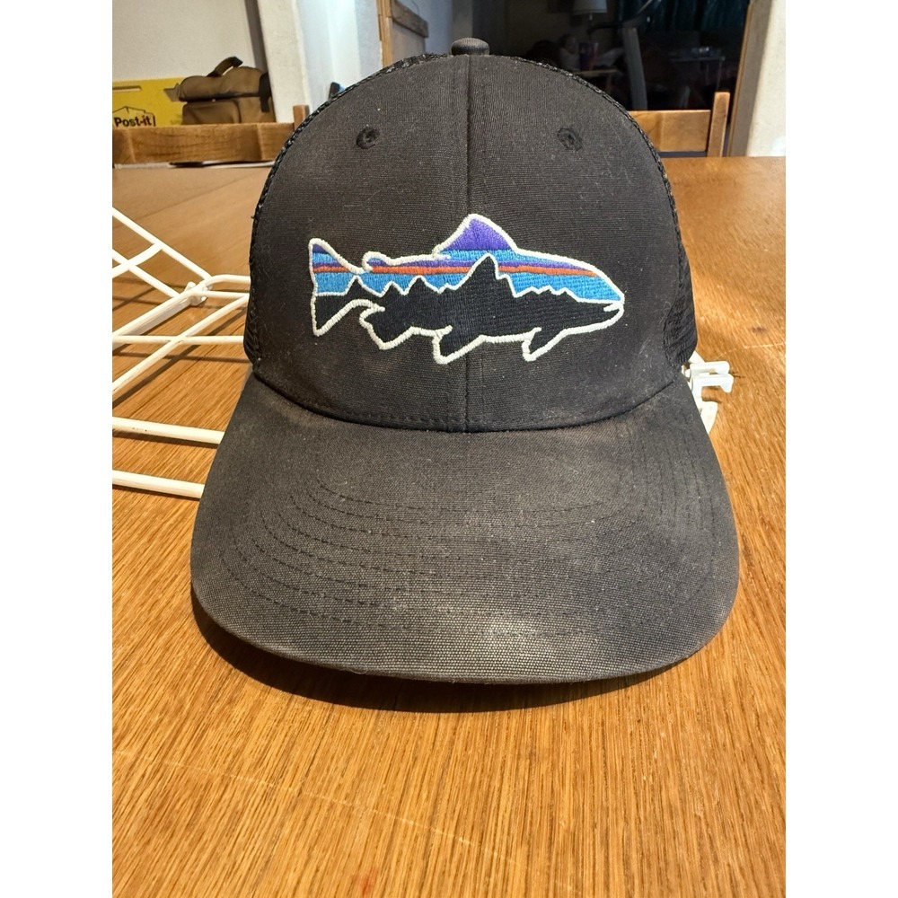 Patagonia Fitz Roy Trout Trucker Hat Black Mesh Snapback Fishing Cap